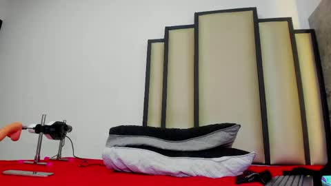 honnyy_23 online show from June 4, 9:52 pm