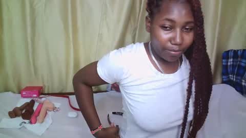 cutiey online show from March 21, 4:12 pm