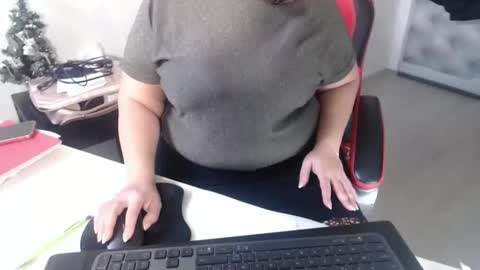 Soso online show from February 10, 12:08 pm