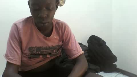 hornybeb25 online show from March 15, 2:30 pm