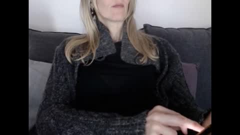 Hornyssima online show from April 24, 9:12 am