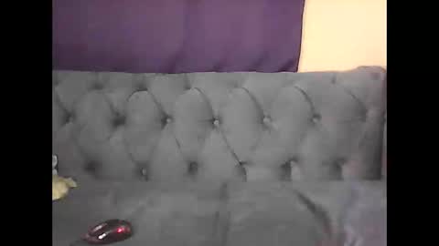 hot_latifah online show from April 21, 1:53 am