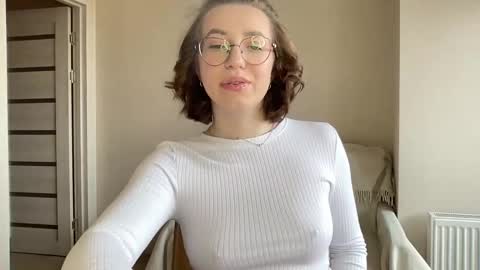 Lina online show from December 29, 10:23 am