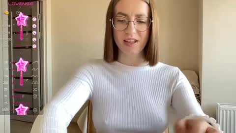 Lina online show from February 25, 9:53 am