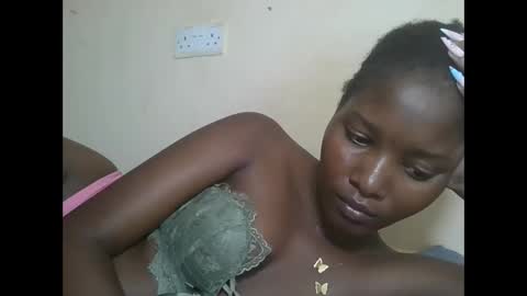 love online show from November 17, 6:30 pm