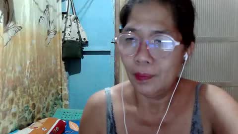 hotbetty_45 online show from April 12, 2:47 am