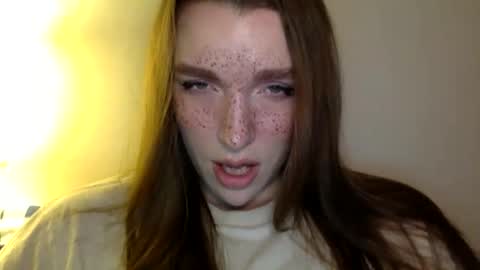 effy online show from February 10, 9:18 pm