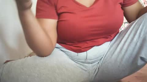 hotflowerclit online show from January 12, 5:12 am