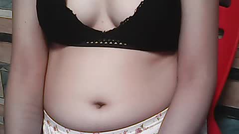 hotfuntasypinay online show from June 20, 2:26 am
