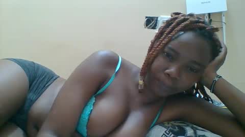 Queen online show from November 7, 4:01 pm