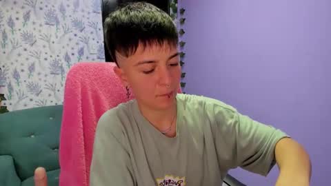 hannah online show from October 25, 2:52 am