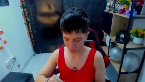 hannah online show from March 27, 8:26 am