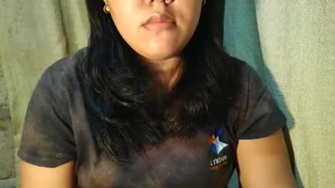 hotiemorenagurl18 online show from November 18, 9:21 am