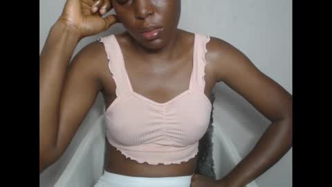 hotjessie0 online show from March 6, 4:08 am