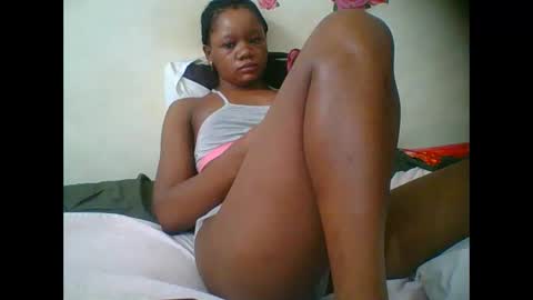 LOYCE online show from October 23, 3:12 am