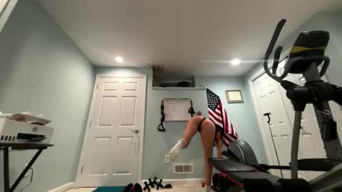 hotsauce_lucha online show from April 21, 1:42 am