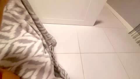 Mola online show from March 12, 9:01 am