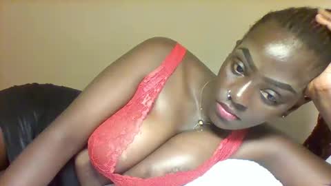 Amalia online show from December 1, 12:15 am