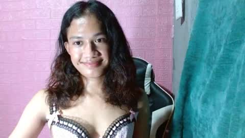 hottiest_luna online show from June 14, 1:55 pm