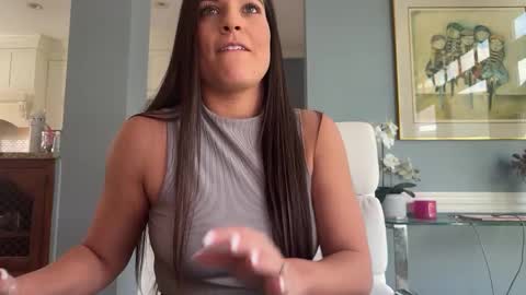 --- Dana May online show from January 24, 7:28 pm