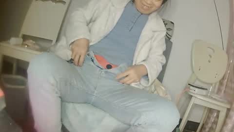 hujiajia520321431 online show from March 23, 10:05 pm