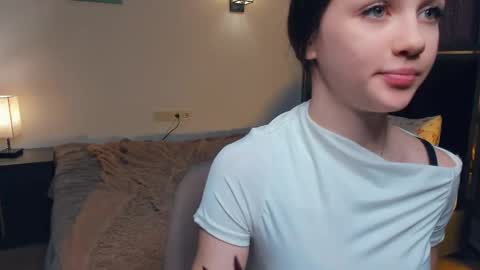 Lily online show from April 23, 12:29 pm