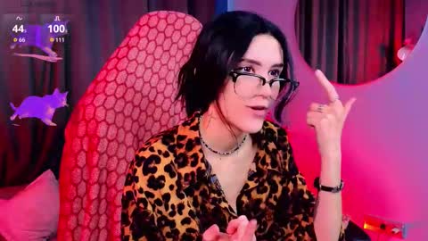 Hyeon Jin online show from March 3, 10:32 am