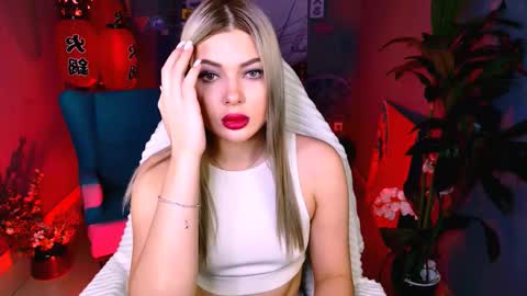 hyileyclark online show from March 22, 9:15 am