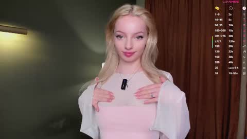 Kate online show from June 25, 3:35 pm