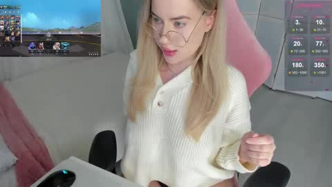 HiI am  EvaPVT is open  online show from February 23, 3:01 pm