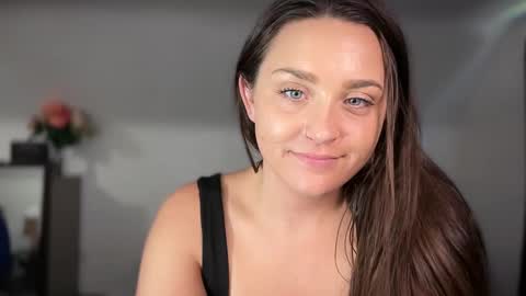 Crystal online show from October 18, 5:37 pm