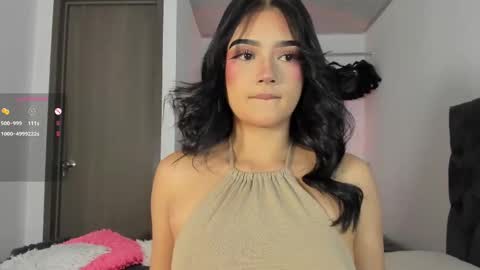    online show from October 4, 11:31 pm