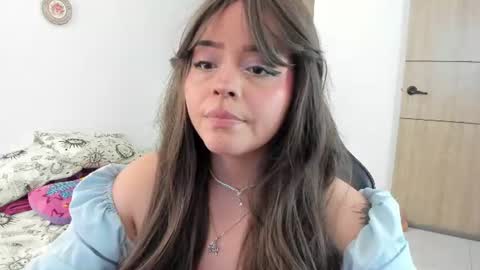 Rosie online show from June 15, 9:15 pm