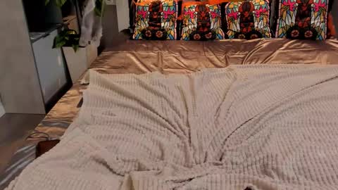 Danielle online show from October 23, 2:01 pm