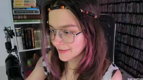 Julia online show from January 17, 8:55 pm