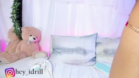 idrill online show from October 13, 9:17 pm