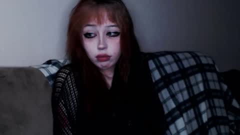 iiiiiiis online show from September 28, 11:54 pm