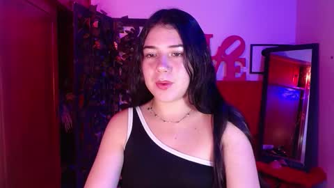 ilayra_smith online show from November 26, 8:43 pm
