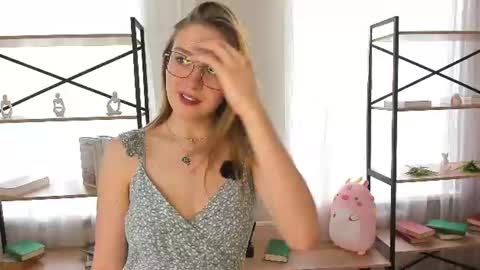 Ilona online show from June 27, 7:42 am