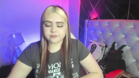 im_bunny__ online show from November 28, 11:57 am