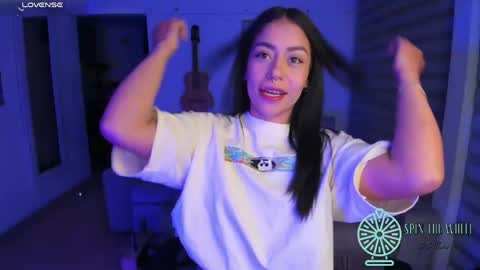 im_mariana online show from April 15, 1:50 am