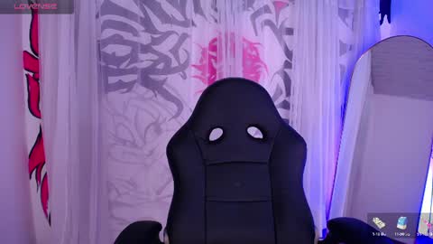 Jade Rosse online show from July 28, 7:39 pm