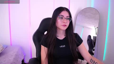 Jade Rosse online show from February 2, 7:35 pm