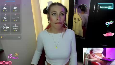 Lisa Hyga online show from February 10, 8:12 pm