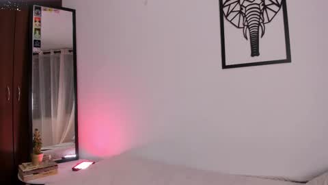 Emily  But you can tell me Emi online show from February 12, 1:07 am