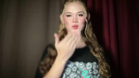 Mika online show from February 8, 3:05 pm