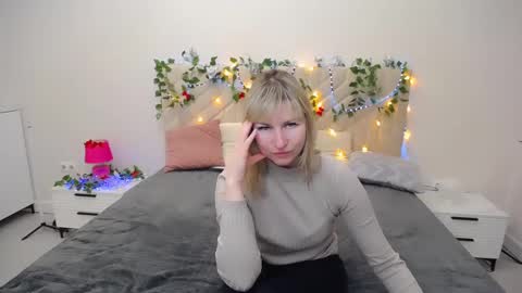 incredible_ariela online show from February 24, 10:35 am