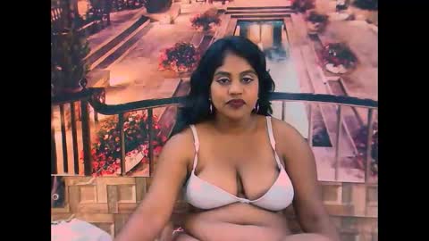 indiandiva27 online show from February 25, 6:34 am