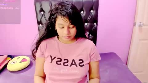 PARADISEQUEEN online show from February 25, 8:36 am