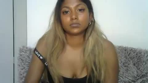 indianqtpie6 online show from November 10, 6:58 pm